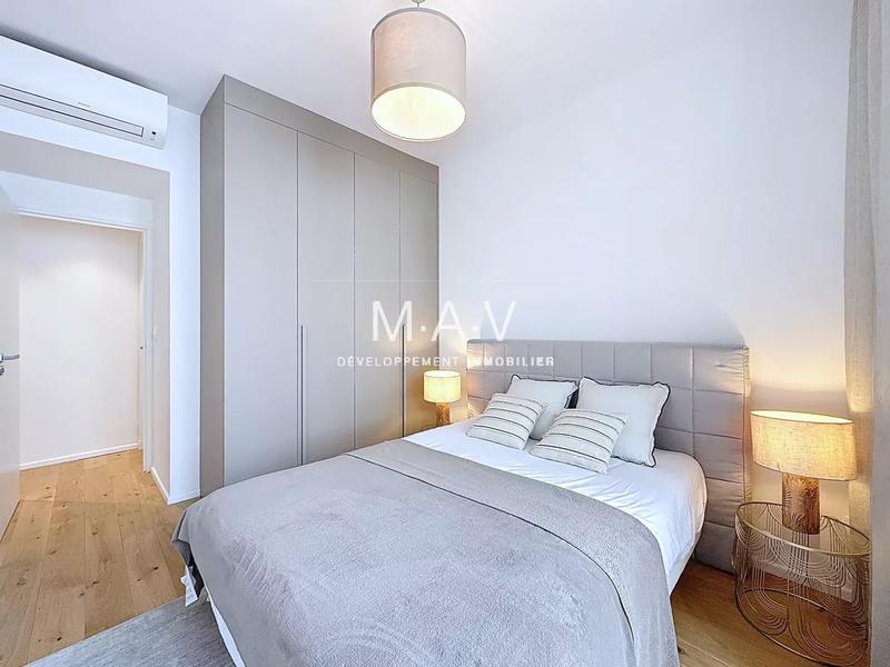 Appartement - 95 m² - 4 pièces