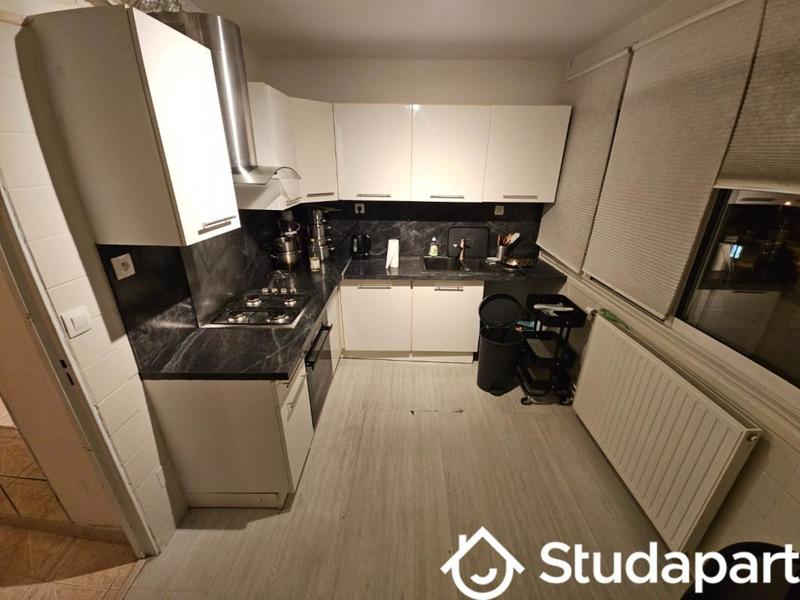 Chambre - 15 m² - 1 pièce