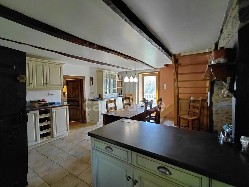 Maison - 151 m² - 6 pièces