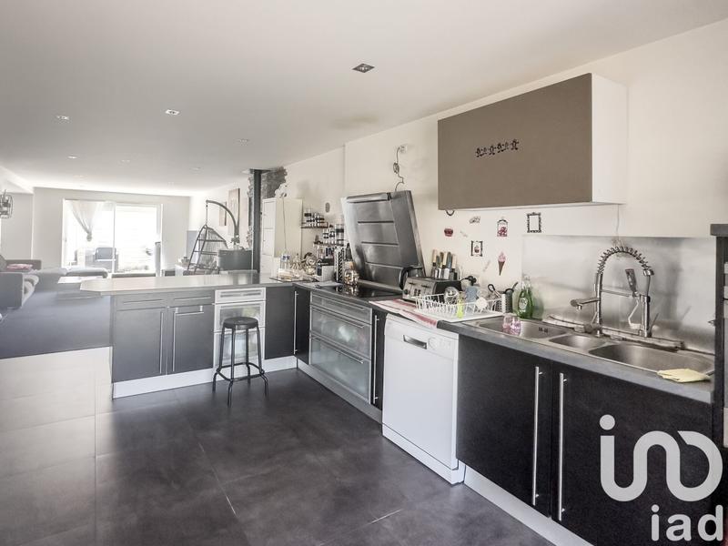 Maison - 166 m² - 6 pièces