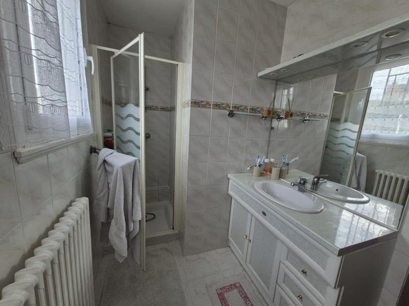 Maison - 84 m² - 4 pièces