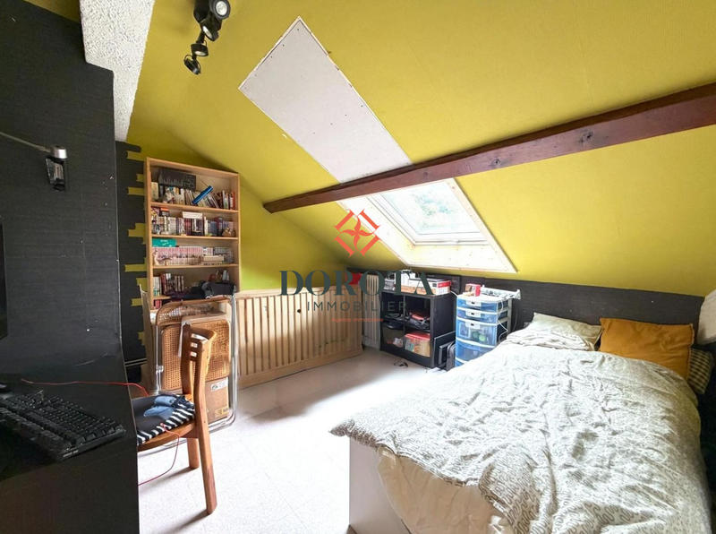 Maison - 171 m² - 7 pièces