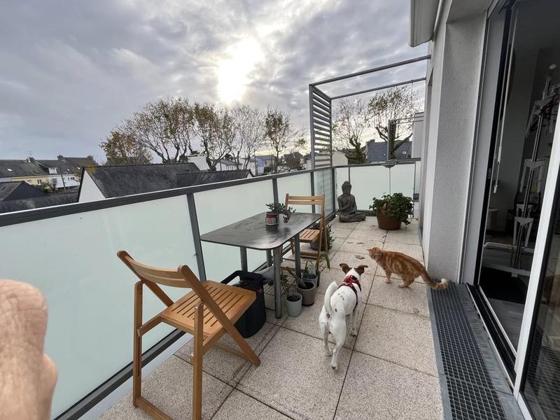 Appartement - 93 m² - 5 pièces