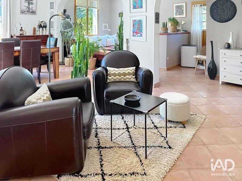 Maison - 160 m² - 5 pièces