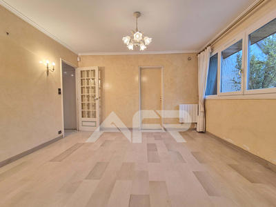 Maison - 112 m² - 6 pièces