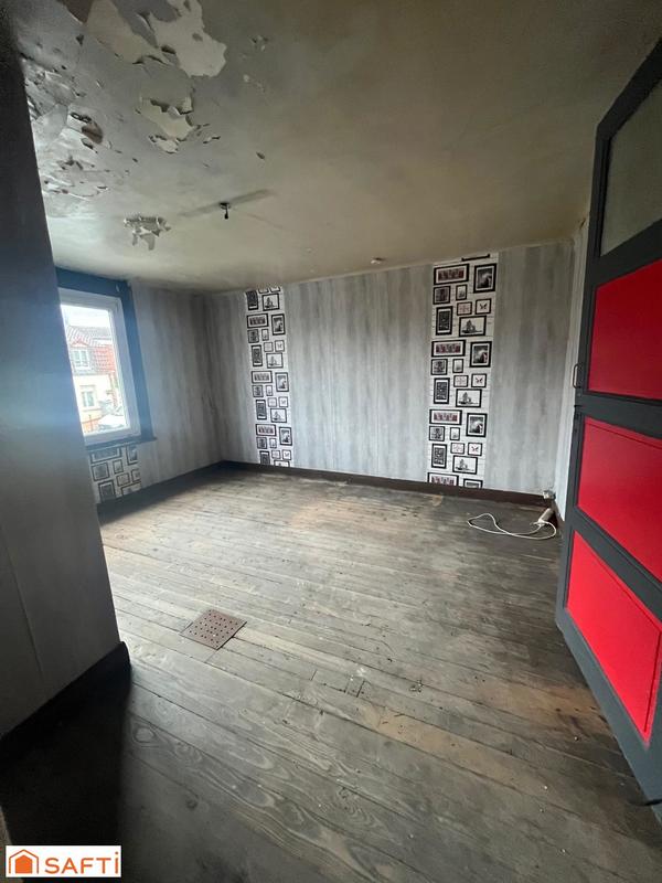 Maison - 140 m² - 5 pièces