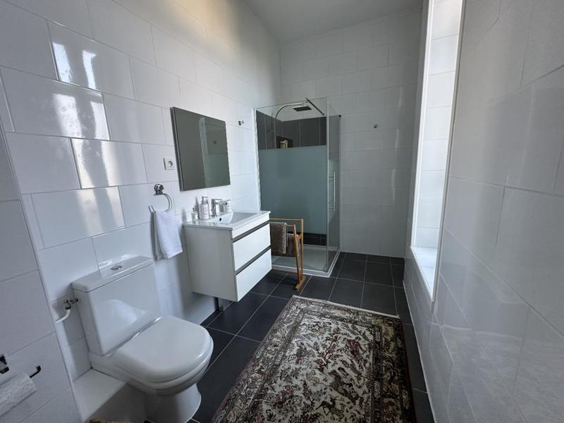 Château - 406 m² - 11 pièces