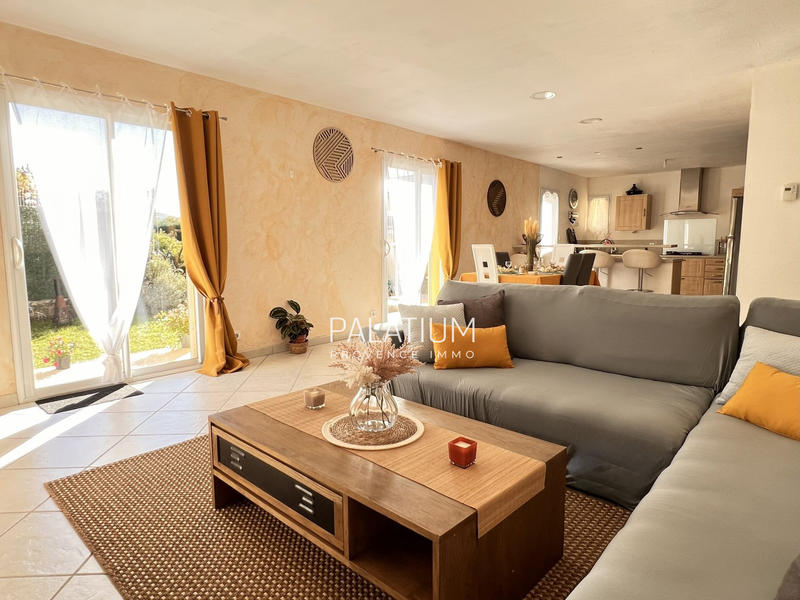 Maison - 145 m² - 6 pièces