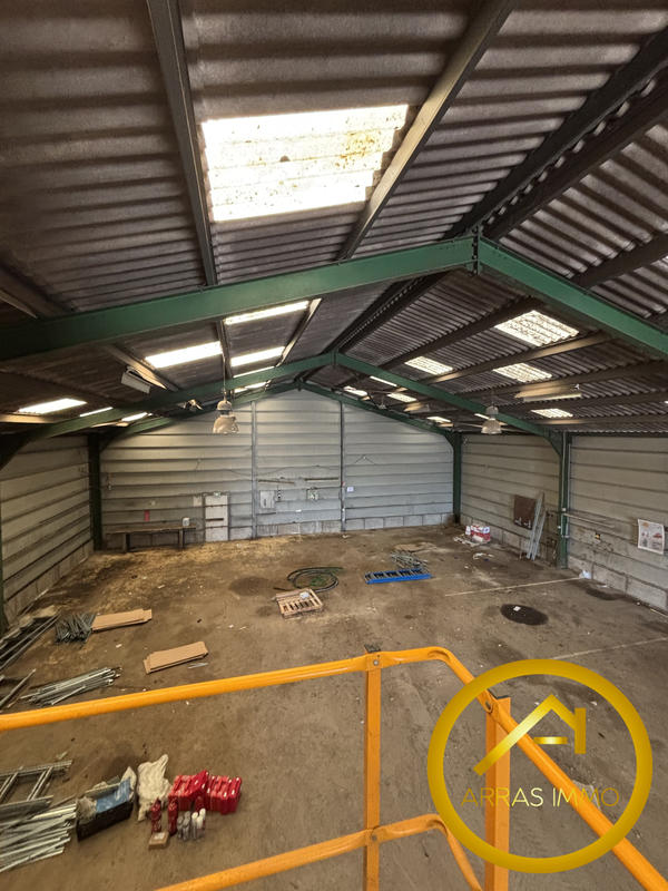 Local d'activités - 480 m²