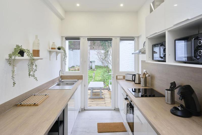 Maison - 143 m² - 9 pièces