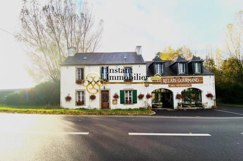 Local d'activités - 2 456 m² - 4 pièces