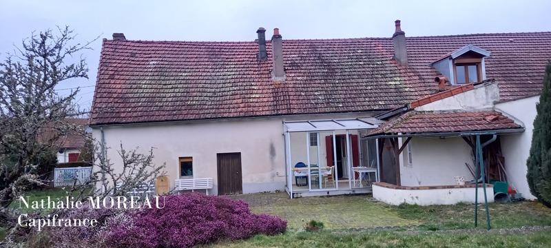 Maison de village - 94 m² - 7 pièces
