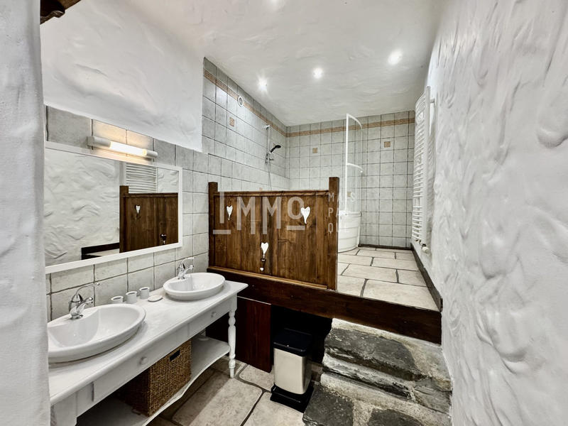 Maison - 128 m² - 6 pièces