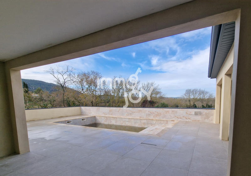 Maison - 149 m² - 5 pièces