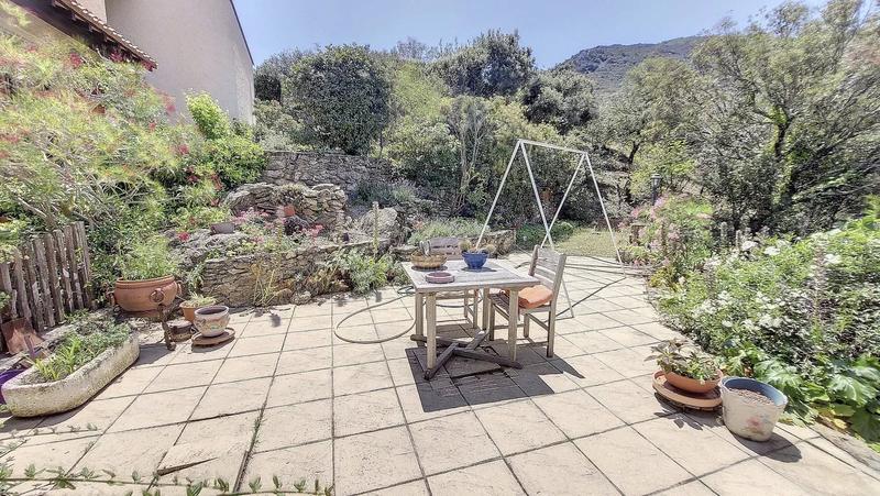 Maison - 210 m² - 7 pièces