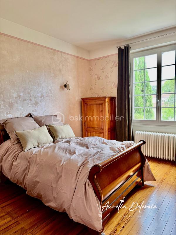 Maison d'architecte - 208 m² - 7 pièces