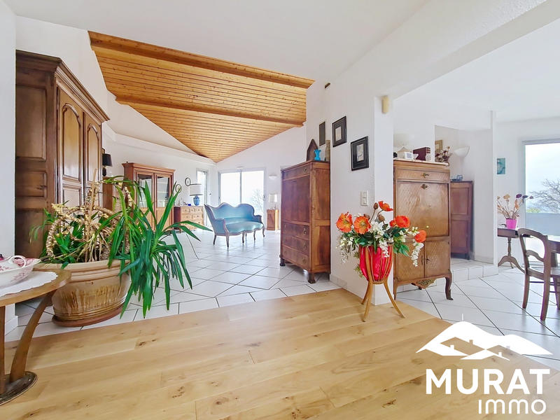 Villa - 250 m² - 7 pièces