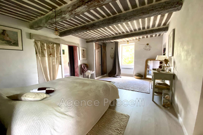 Maison de village - 273 m² - 7 pièces