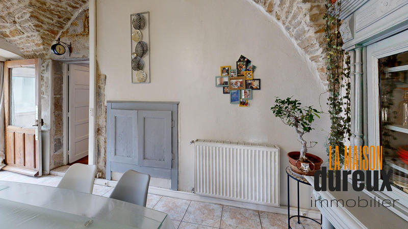 Appartement - 98 m² - 3 pièces