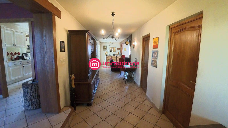 Maison - 165 m² - 11 pièces