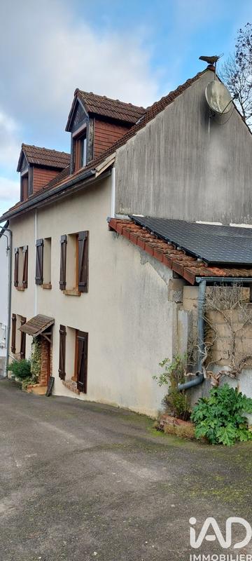 Maison - 94 m² - 6 pièces