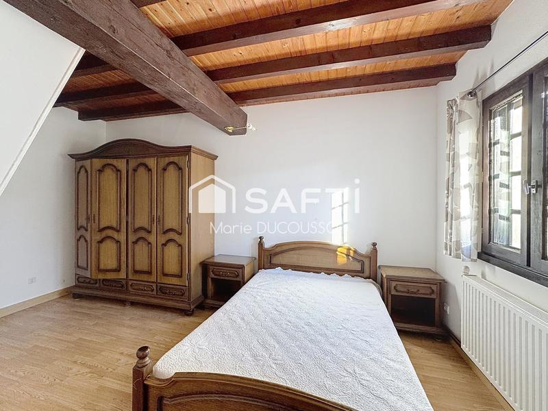 Maison - 180 m² - 9 pièces