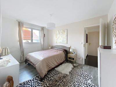 Appartement - 105 m² - 5 pièces