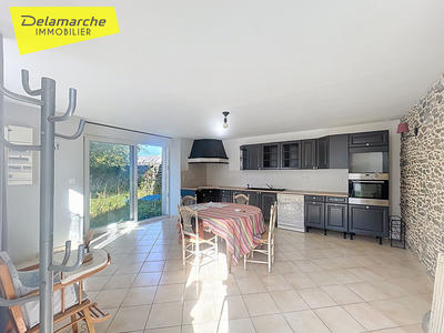 Maison - 107 m² - 4 pièces