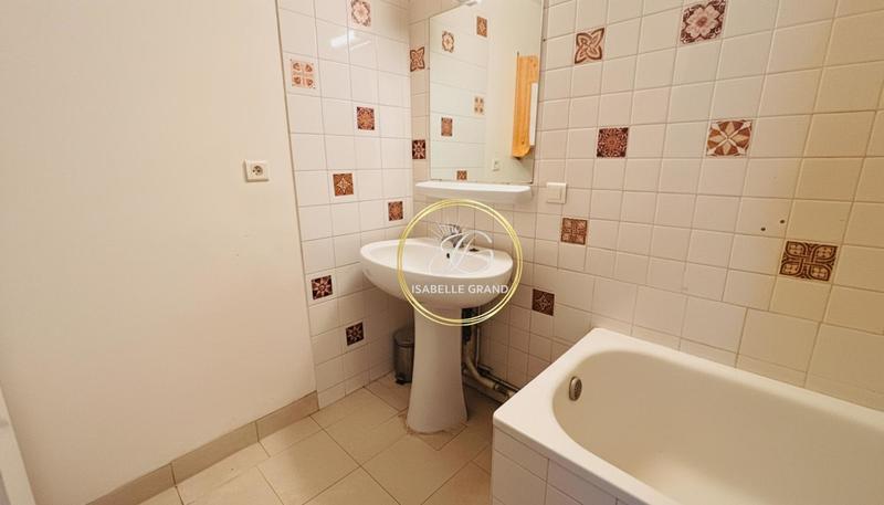 Appartement - 60 m² - 4 pièces