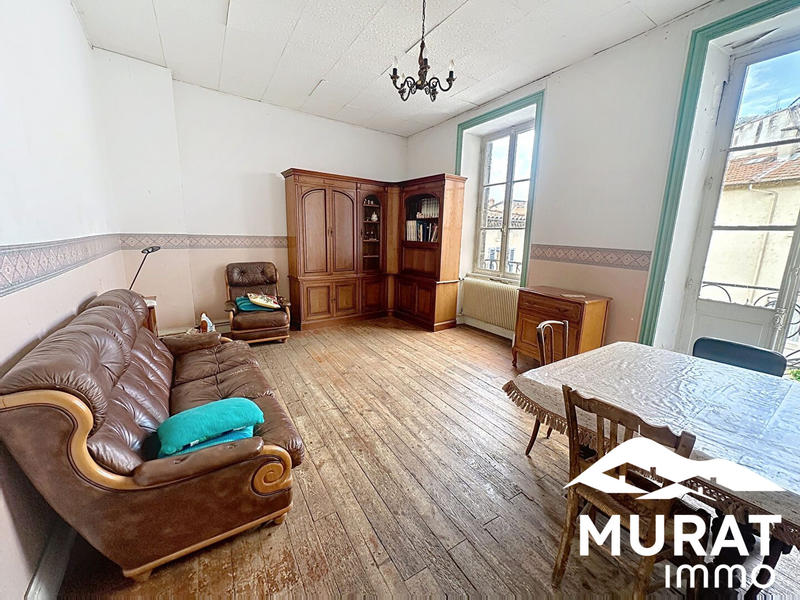 Maison - 168 m² - 7 pièces