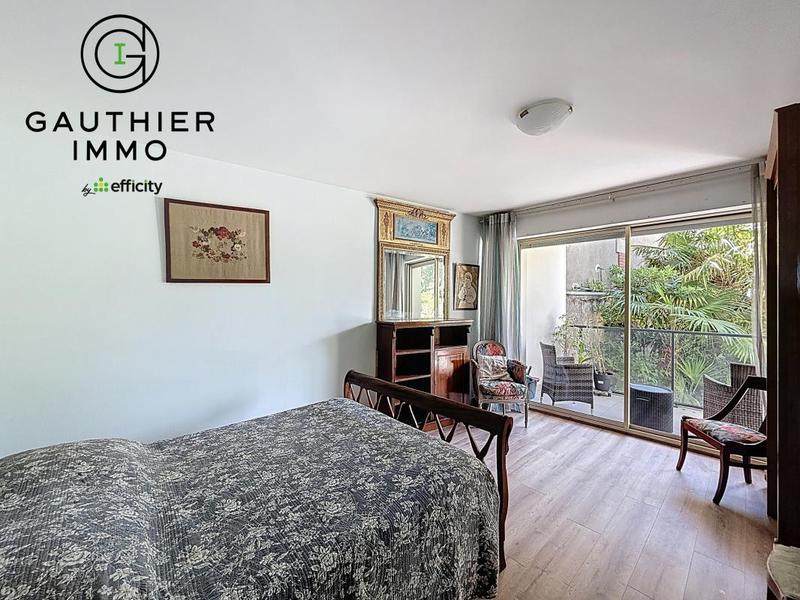 Appartement - 106 m² - 4 pièces