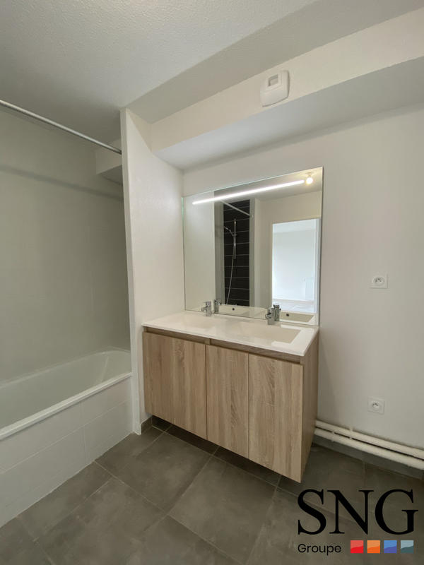 Appartement - 74 m² - 3 pièces