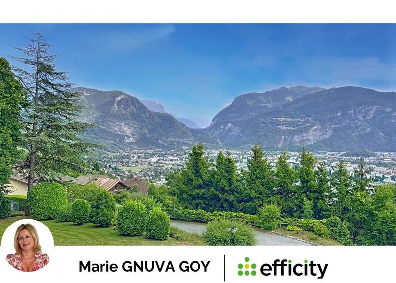 Maison - 280 m² - 10 pièces