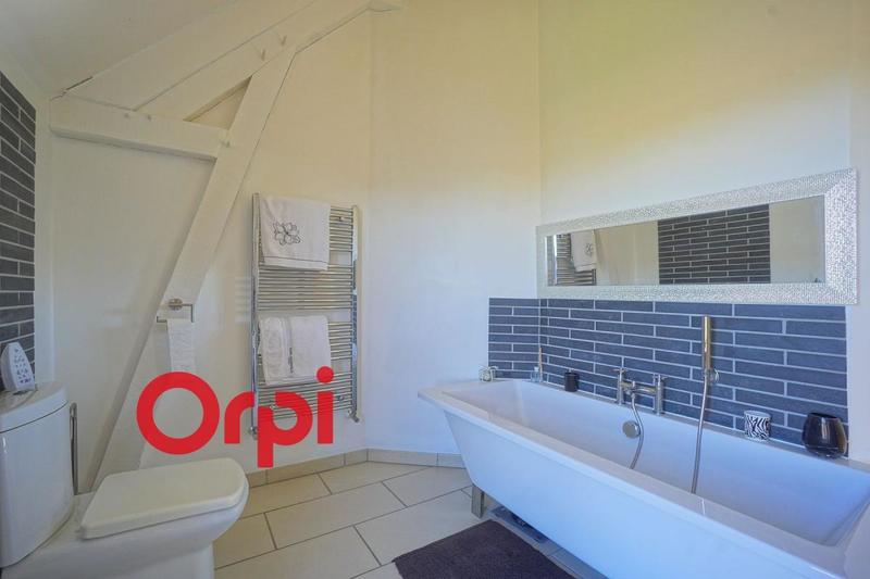 Maison - 252 m² - 9 pièces