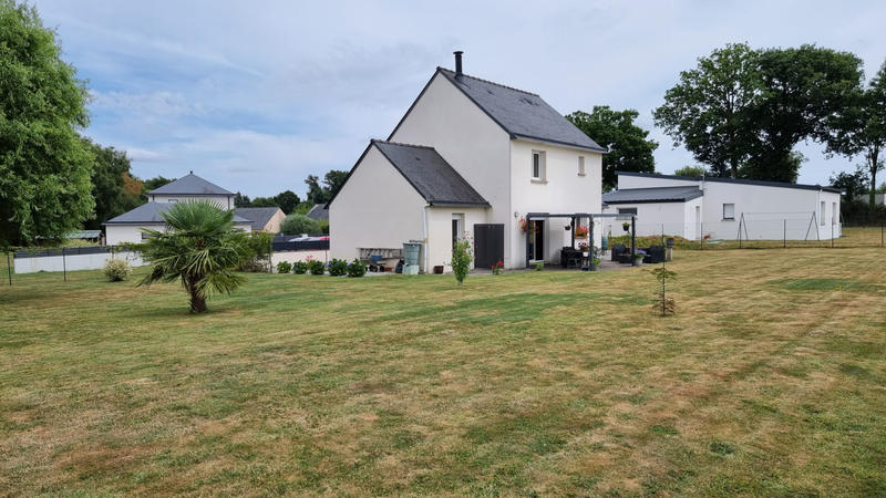 Maison - 110 m² - 7 pièces