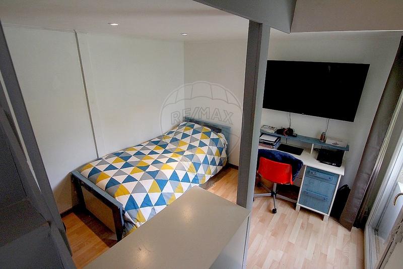 Maison - 135 m² - 10 pièces