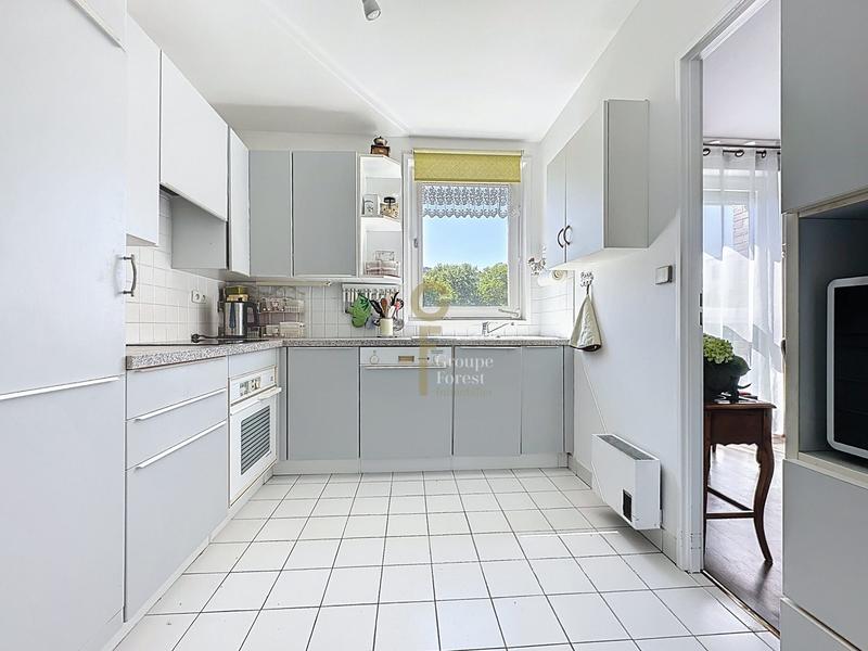 Appartement - 98 m² - 4 pièces