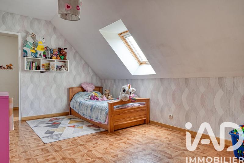 Maison - 147 m² - 9 pièces