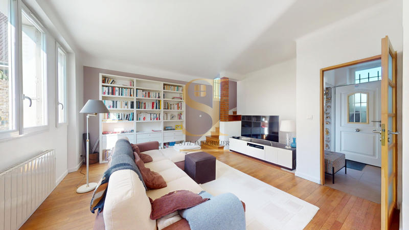 Maison - 168 m² - 7 pièces