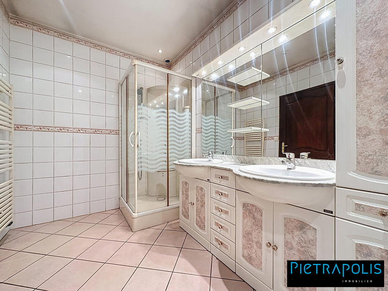 Villa - 135 m² - 4 pièces