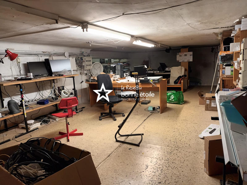 Local commercial - 168 m²