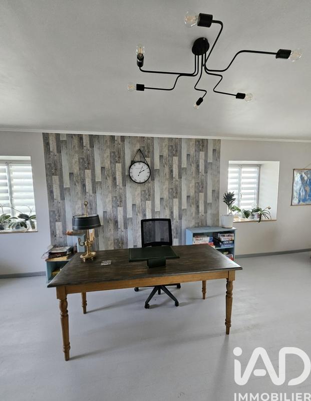 Maison - 265 m² - 8 pièces