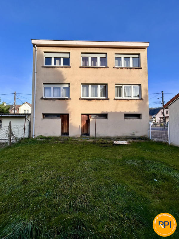 Maison - 206 m² - 10 pièces