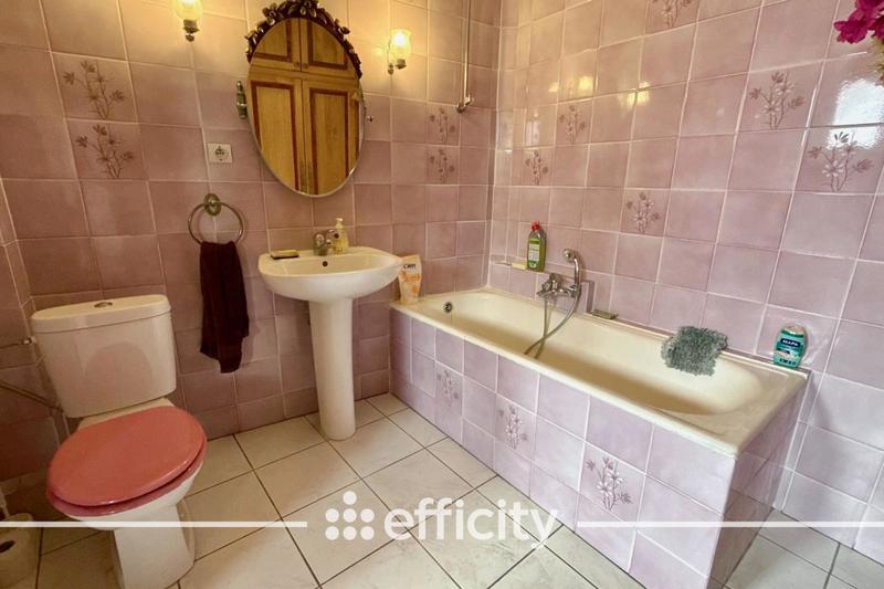 Immeuble - 210 m² - 10 pièces