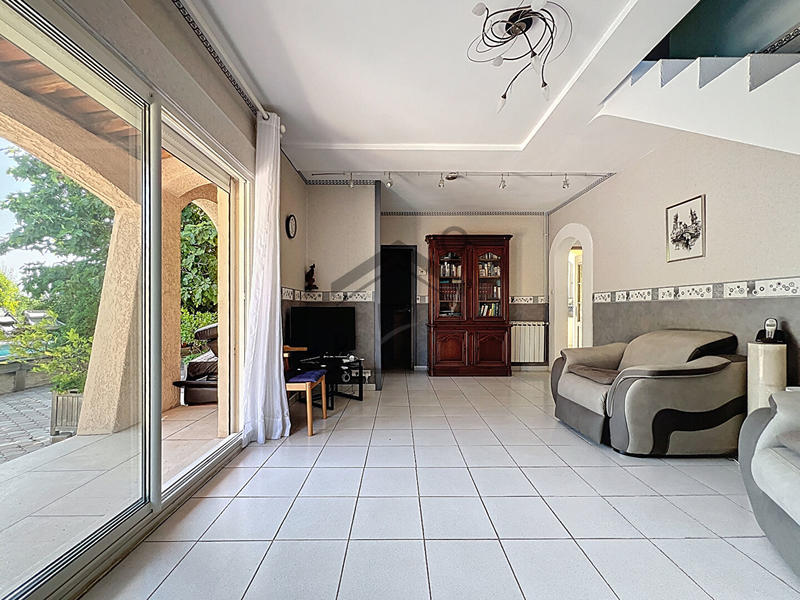 Maison - 114 m² - 5 pièces