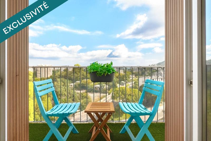 Appartement - 80 m² - 4 pièces