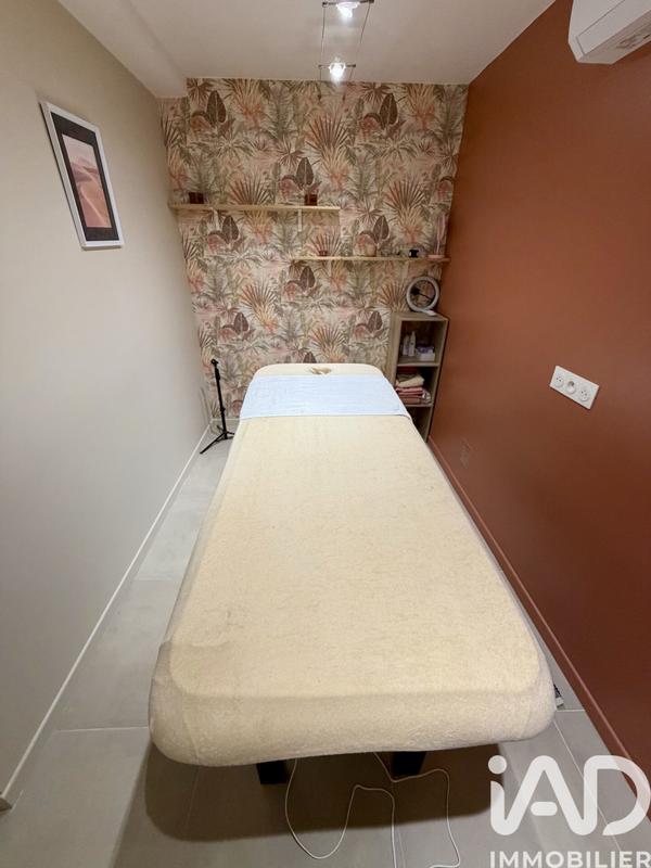 Maison - 255 m² - 7 pièces