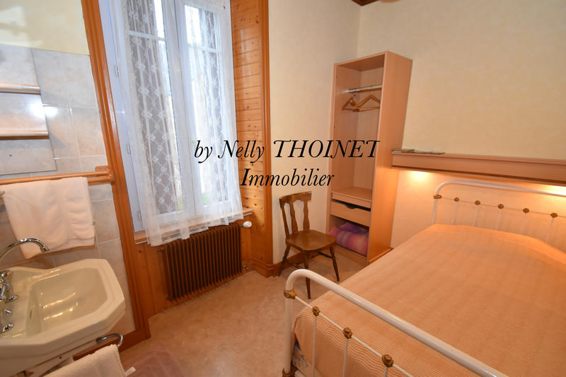 Local commercial - 400 m² - 22 pièces