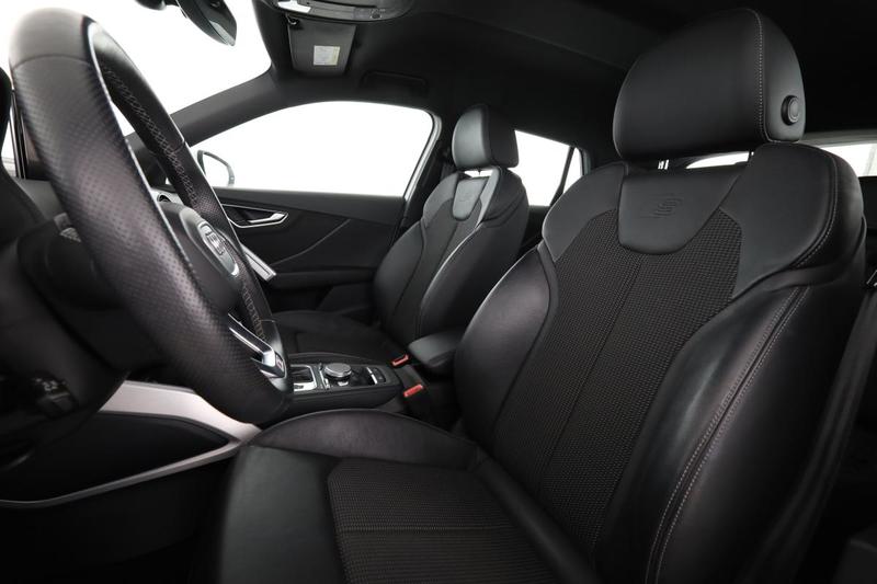 Audi Q2 35 Tdi s line Plus Quattro s tronic 150 ch