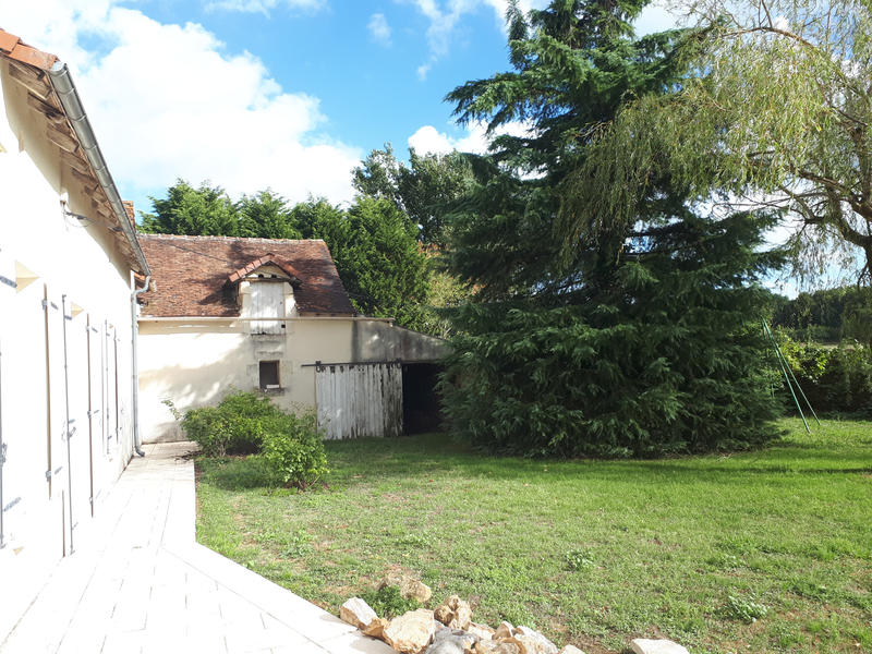 Propriété - 241 m² - 10 pièces